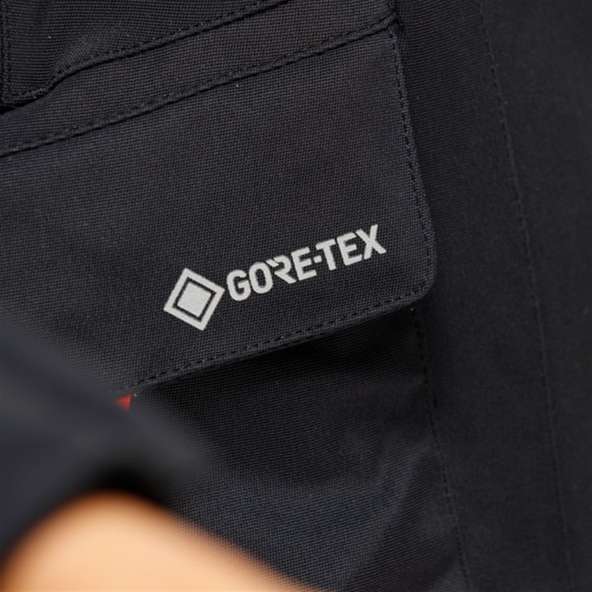 DAINESE CARVE MASTER 3 GORE-TEX KADIN MONT - BLACK / EBONY / LAVA-RED